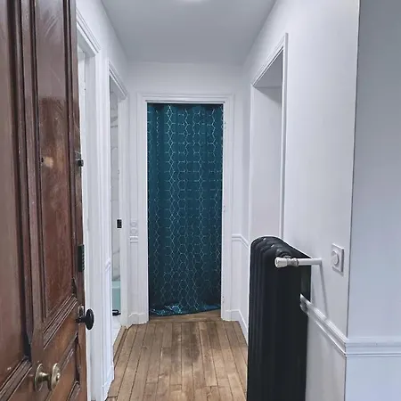 Cosy Appart Proche Paris La Defense Apartment *